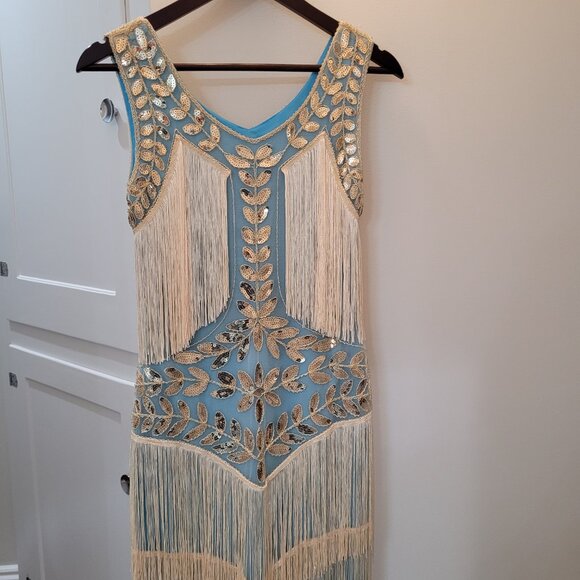 Stunning Roaring 1920s Dress. Sequins and Fringe. Turquoise, Gold, and Ivory. S. - Picture 8 of 16